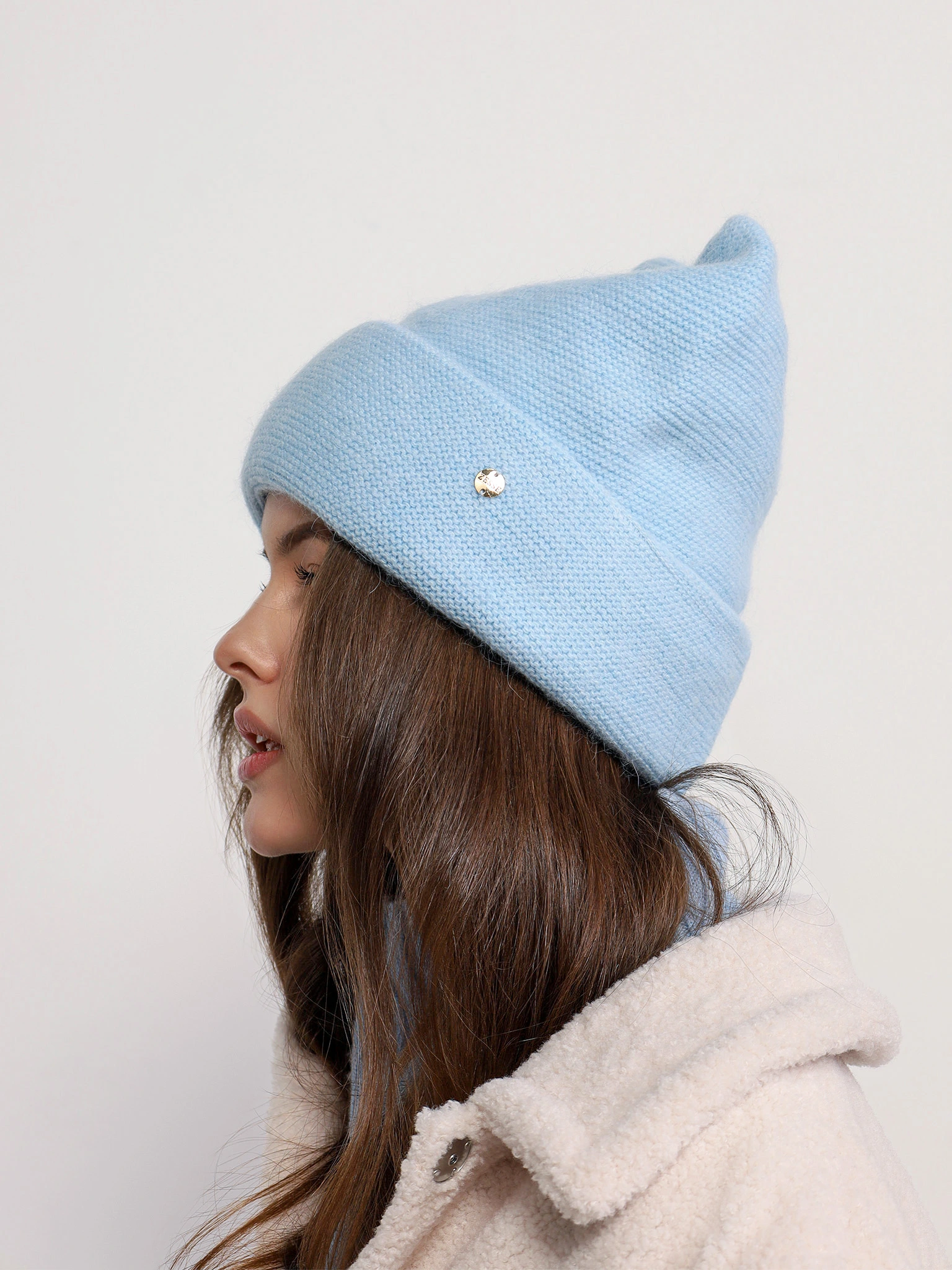 Шапка-бини из ангоры и нейлона с отворотом в ассортименте